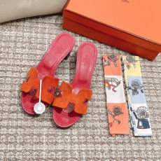 Hermes Sandals